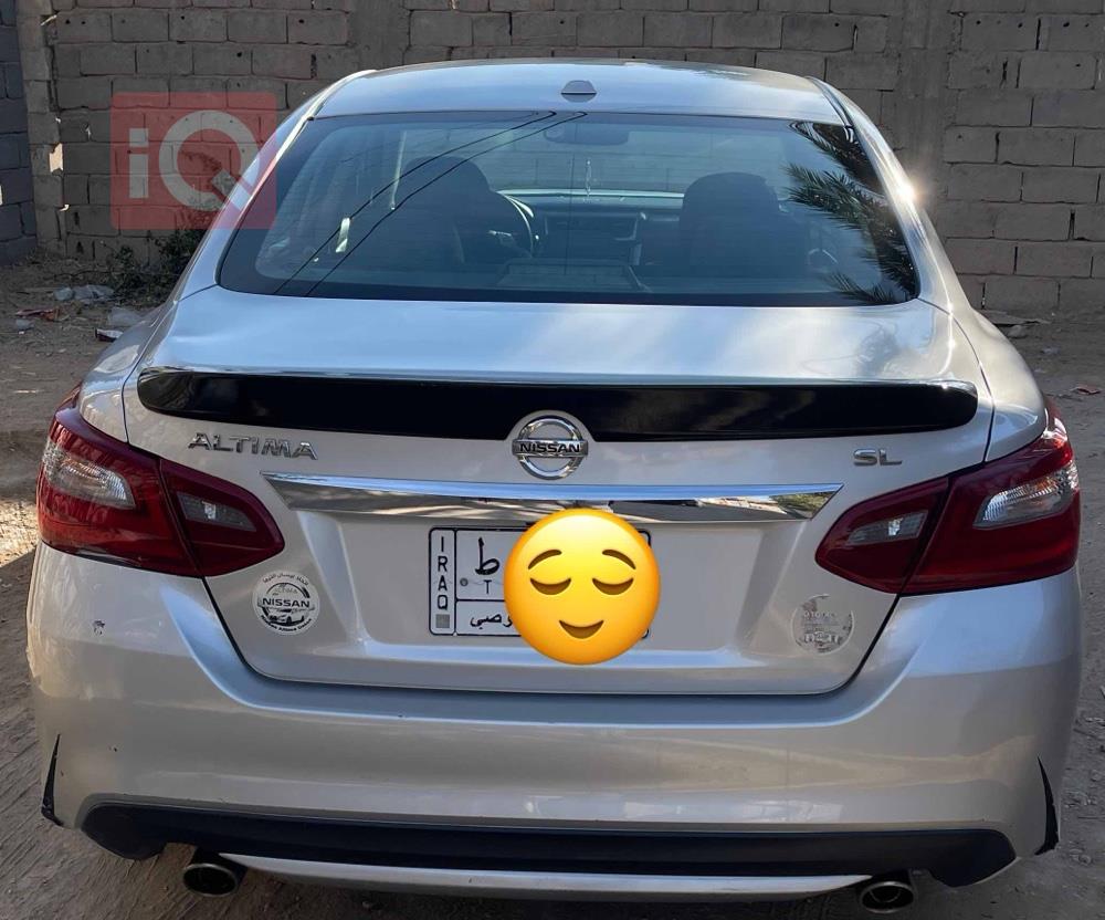 نيسان ألتيما